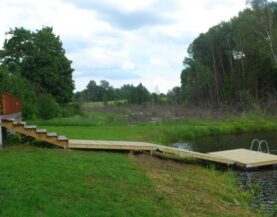 Pühajärve ujumiskai koos käigusillaga