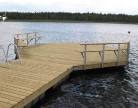 Väinjärve ujumiskai platvorm